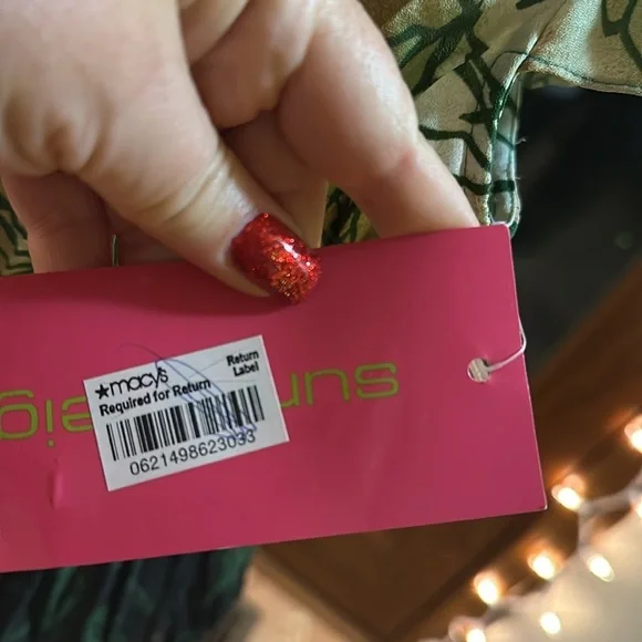 Sunny Leigh Green and Yellow Leaf Print Blouse - Picture 5 of 8